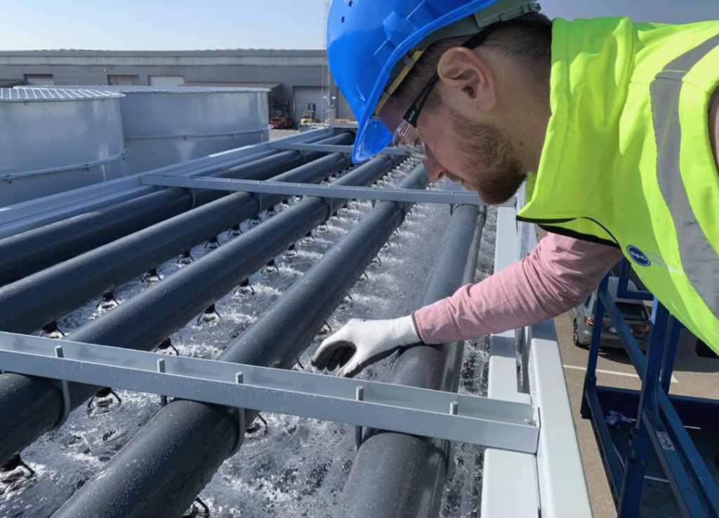 Menținerea integrității mecanice a condensatoarelor evaporative
